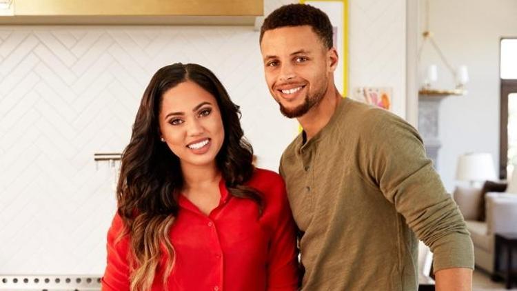 Ayesha Curry, attığı tweetten dolayı pişman