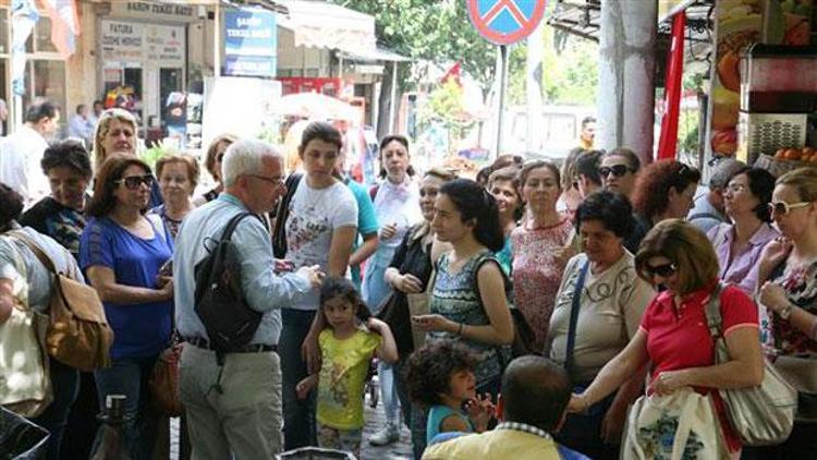 Basmane’yi keşfediyorlar