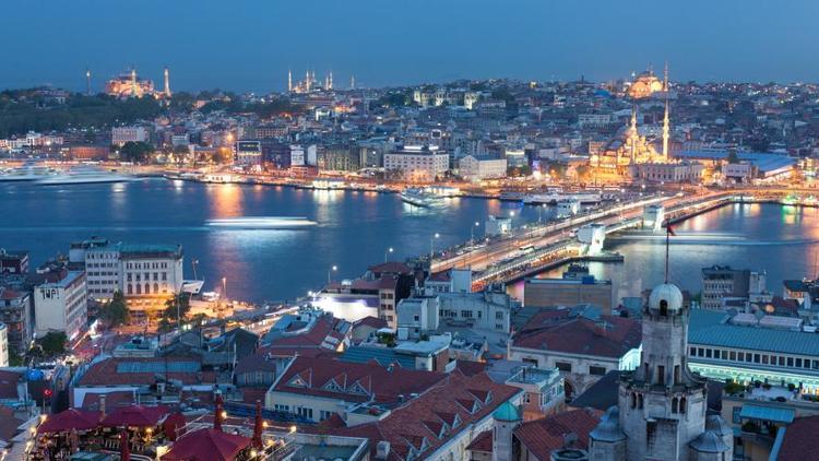 İstanbul manzarasını doyasıya izleyebileceğiniz 8 teras bar