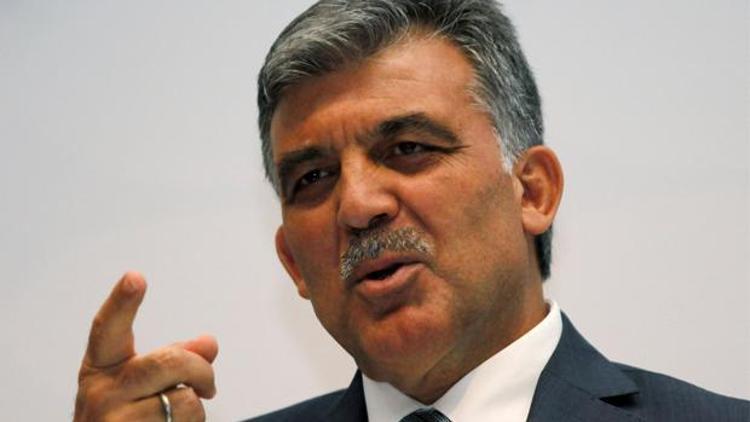 Abdullah Gül: Milletim vakur bir şekilde demokrasiye sahip çıkmalı