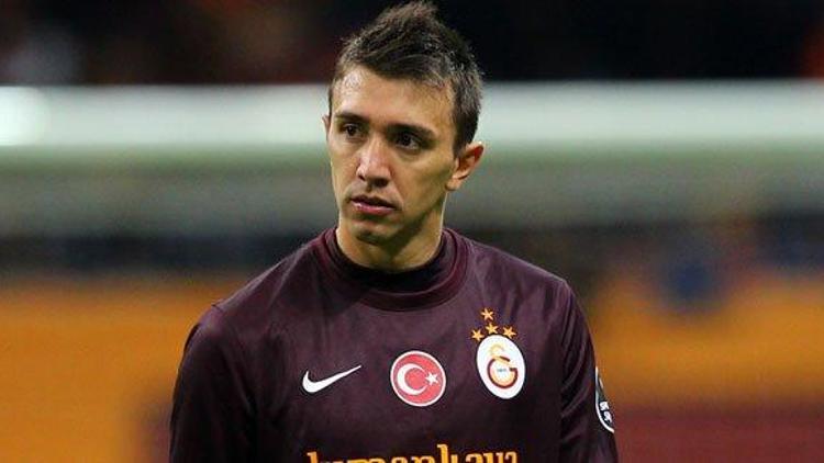 Muslera darbe anlarını anlattı 15 dakika önce...