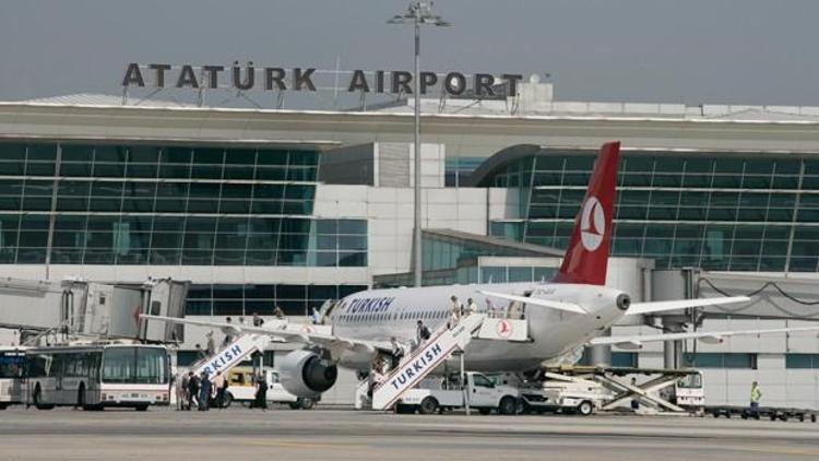 Atatürk Havalimanı’nda uçuşlar normale dönmeye başlıyor