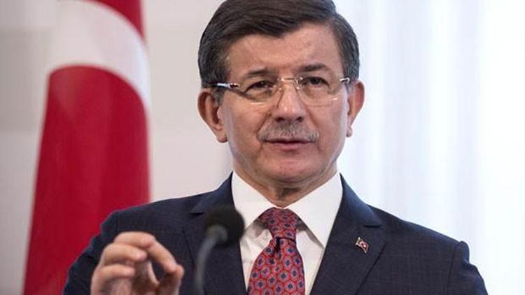 Ahmet Davutoğlu: Hâlâ risk olduğu kanaatindeyim