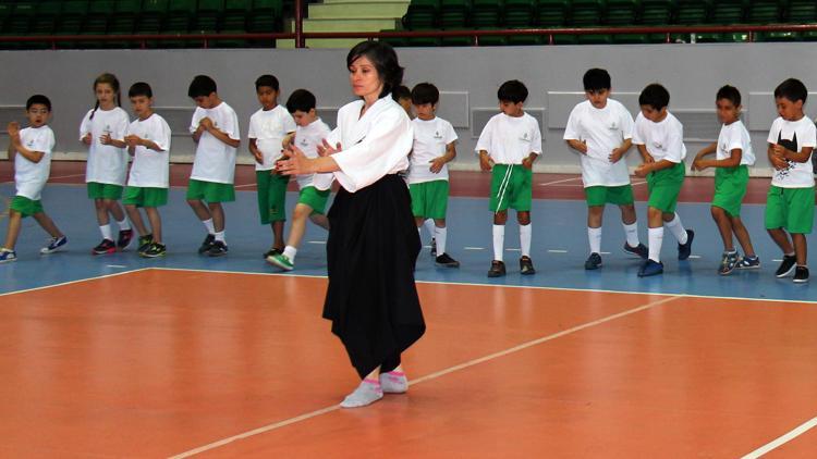 Yaz okulunda Aikido dersi