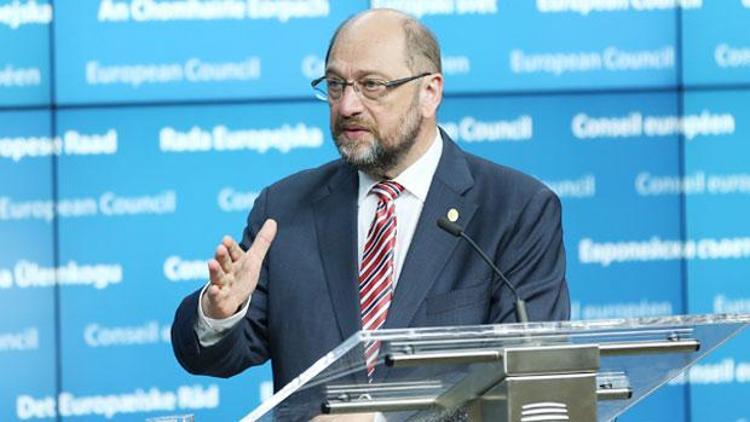 AP Başkanı Schulz: Ankara, Avrupa perspektifini tutmak istiyorsa, politik dönüşüm yapmaya ihtiyacı var