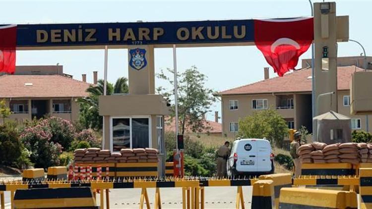 Deniz Harp Okulu Komutanlığında arama