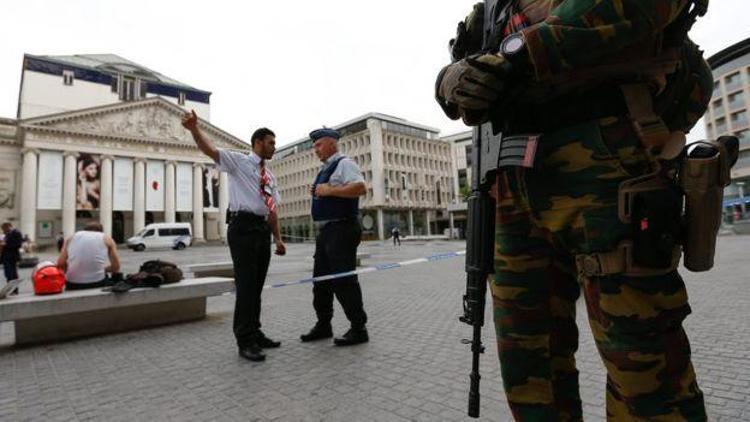 Belçika: İki kardeş saldırı planlamaktan gözaltında