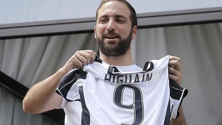 Higuain sakatlanırsa pizzalar sadece 1 euro