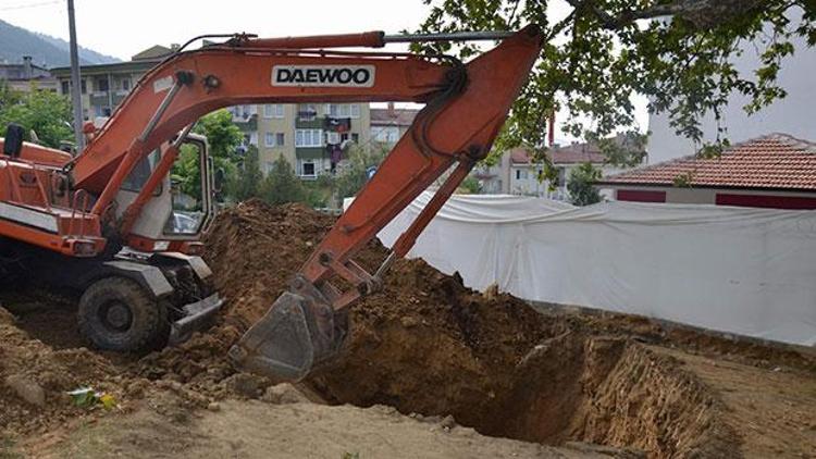 Şehir merkezinde Sultan Abdulhamit altını avı