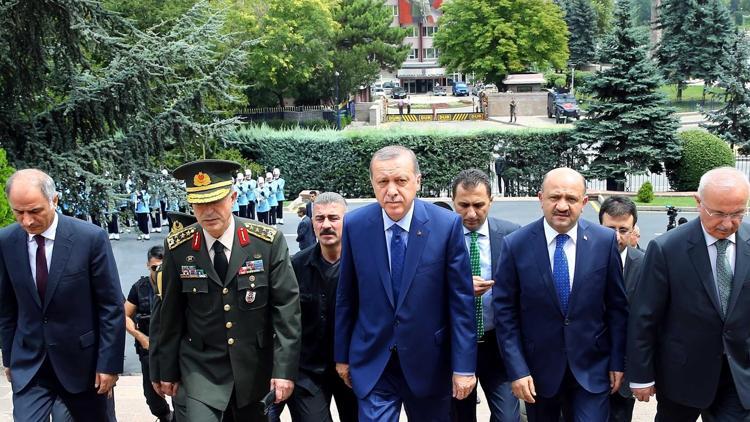 Cumhurbaşkanı Erdoğan, Genelkurmay Karargahında