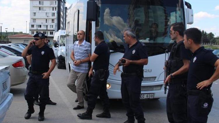 Edirnede 17 polis adliyeye sevk edildi