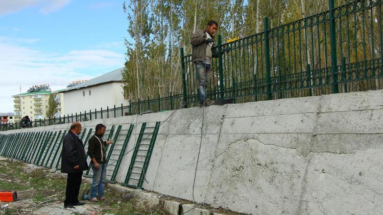 DSİ, Ercişteki taşkın sorununu çözüyor