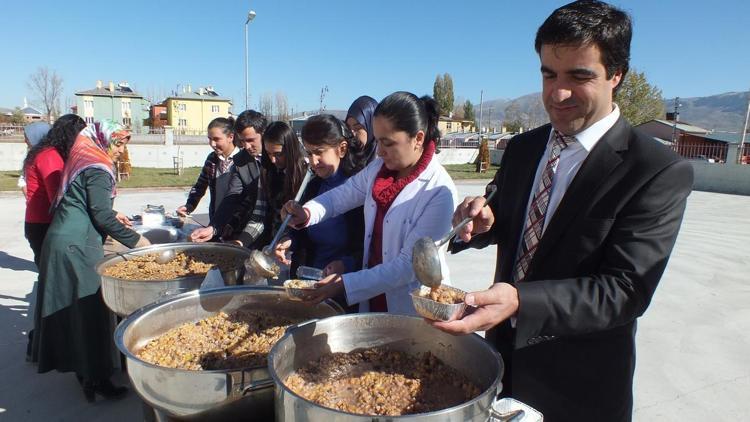 Ulaştan kısa kısa