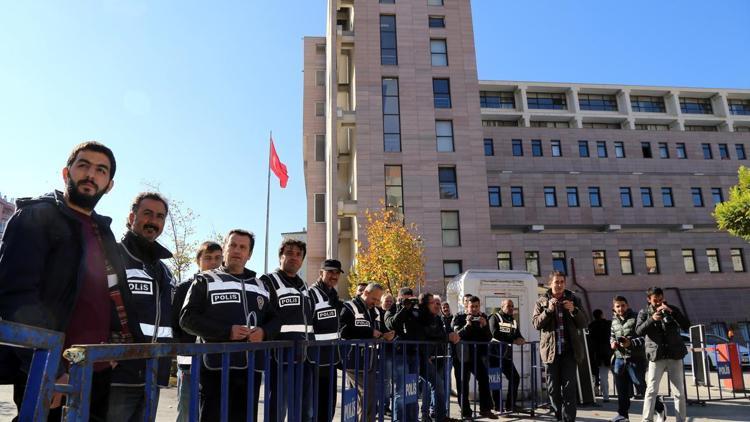 Muğladaki öğrenci olaylarında ölen Şerzan Kurtun davası