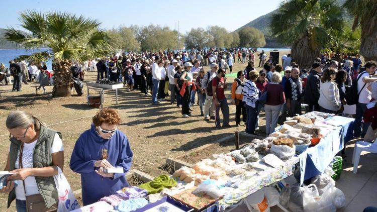 Bodrum Kara Adada eski gelenekleri yaşatıyorlar