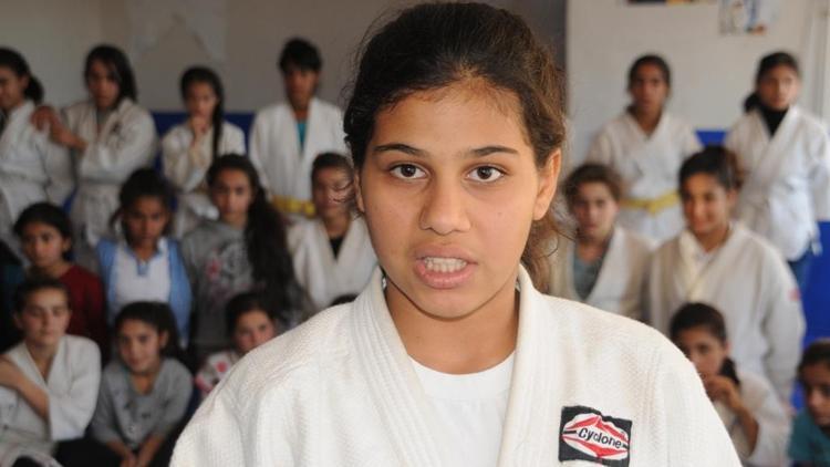 Cizreli kızlar judoya merak saldı