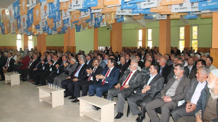 AK Parti Bucak İlçe Kongresi