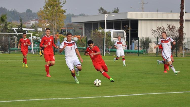 Futbol: U18 Milli Takımlar Dostluk Turnuvası