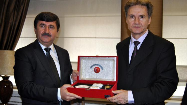 Romanyanın Ankara Büyükelçisi Onofrei, Trabzonda