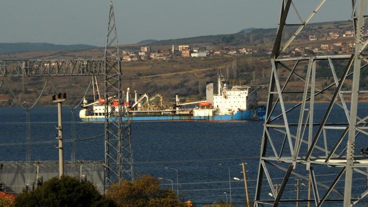 İstanbulun elektriği Çanakkale Boğazının altından geçecek