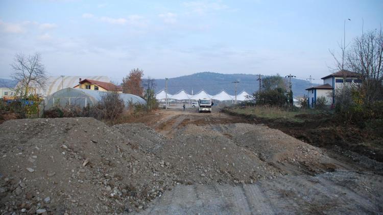 Çaycuma’da yol yapım çalışması