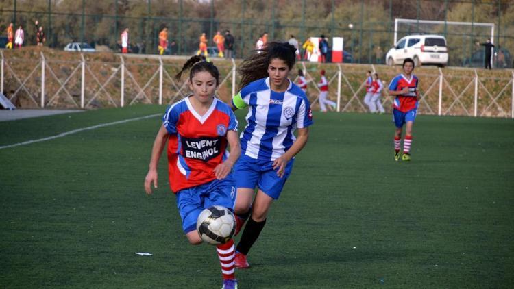 Futbol: Kadınlar 3. Ligi