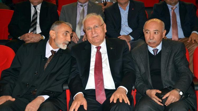 Türk Dış Politikası ve Suriye Gerçeği konferansı