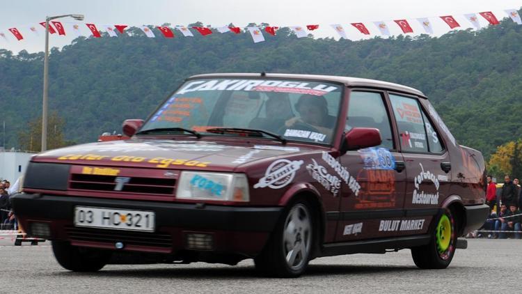 Otomobil sporları: Çift Çıkışlı Gymkhana Slalom Yarışları