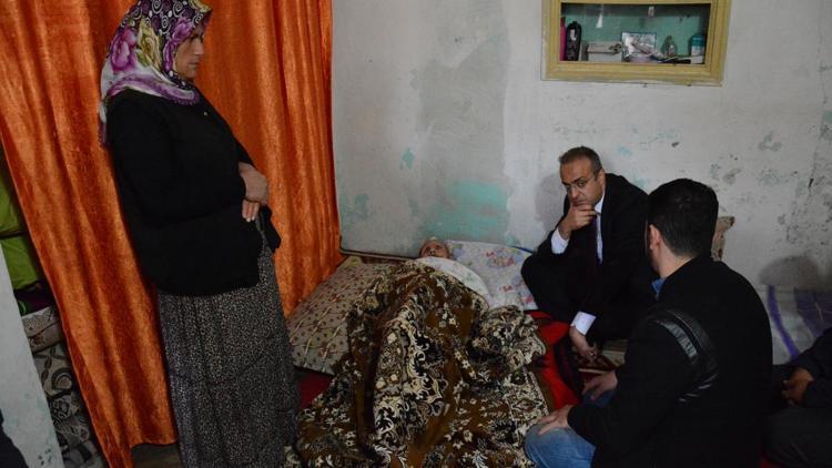 Nusaybin Kaymakamı Can, yaşlı çifte sahip çıktı