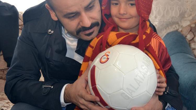 Ömer Asaf, Galatasaraylı futbolcularla görüşüp maçlarını izleyecek