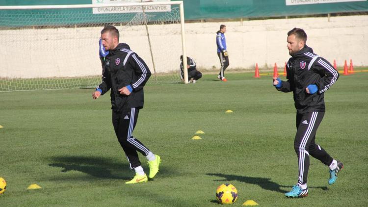 Kardemir Karabüksporda, İstanbul Başakşehir maçı hazırlıkları