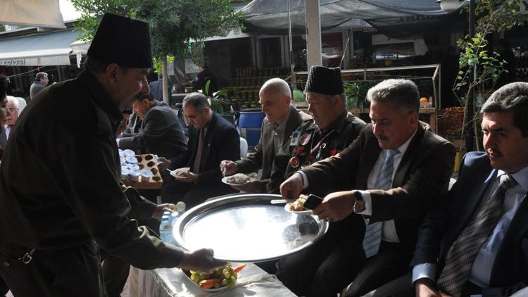 Tarsusta Yerli Malı Haftası kutlandı