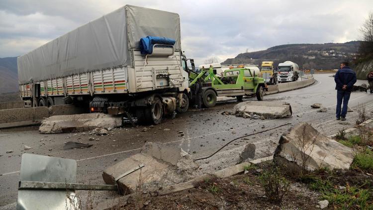 Bolu Dağında trafik kazaları: 5 yaralı