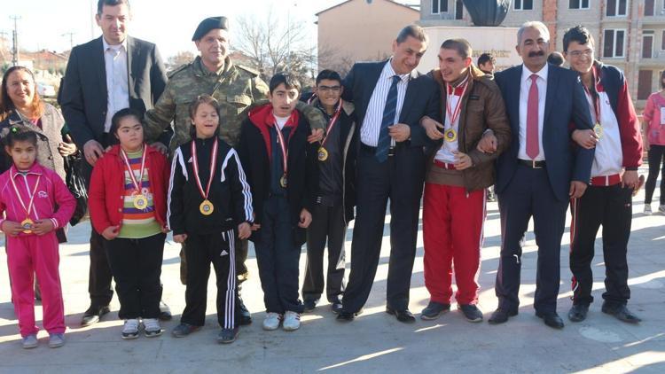 Şereflikoçhisarda Atatürk koşusu yapıldı