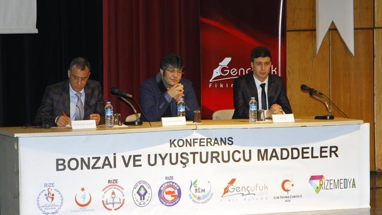 Rizede Bonzai ve Uyuşturucu Maddeler konulu konferans