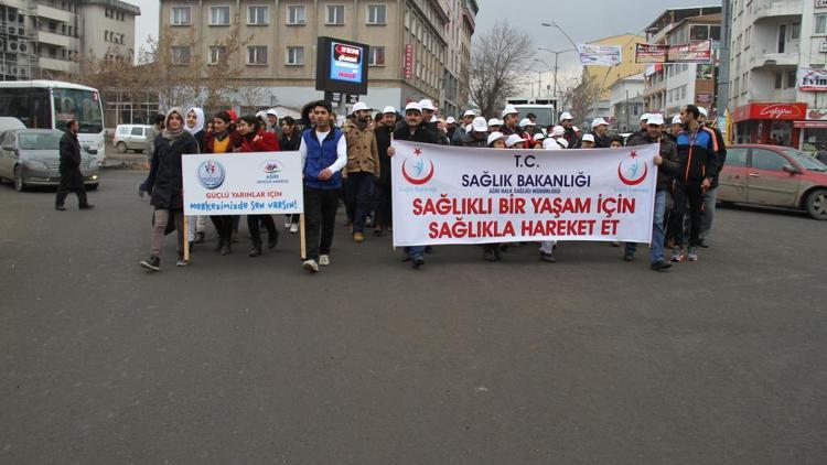 Ağrıda Sağlıklı Yaşam Yürüyüşü yapıldı