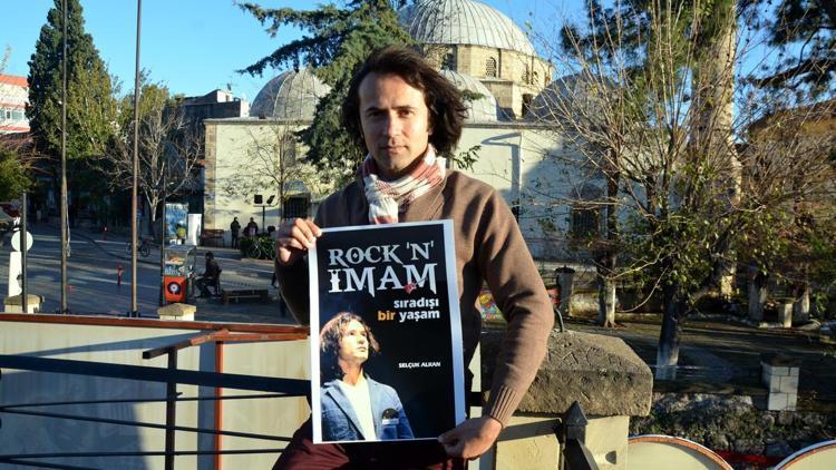 Rockçı imamın hayatı roman oldu