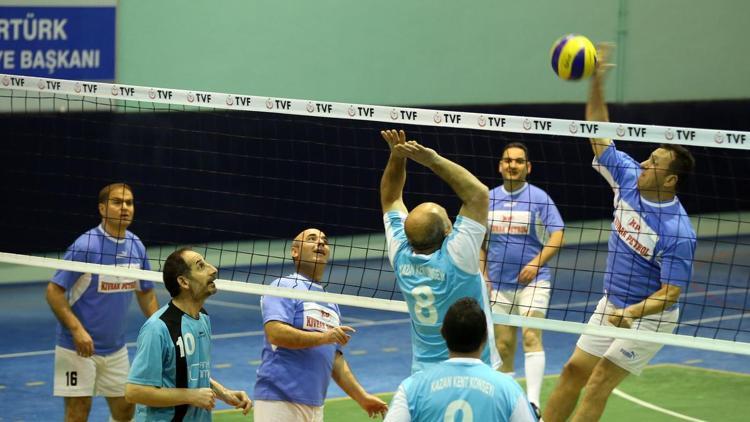 Kazanda kurumlar arası voleybol turnuvası sona erdi