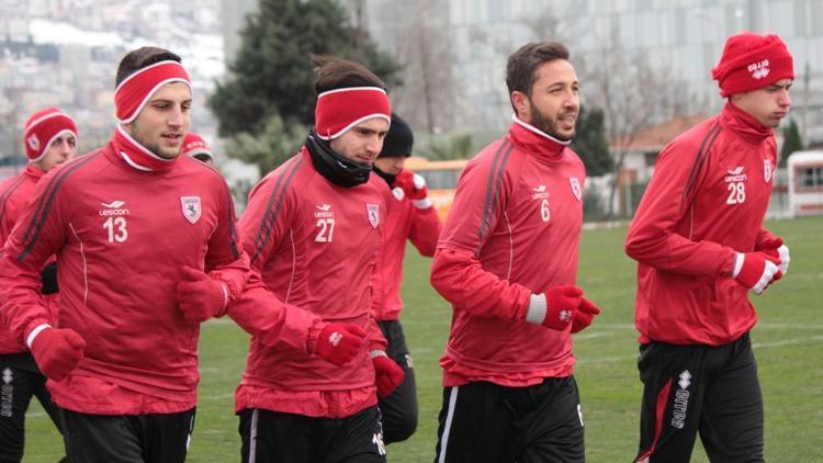 Samsunspor ikinci yarı hazırlıklarına başladı