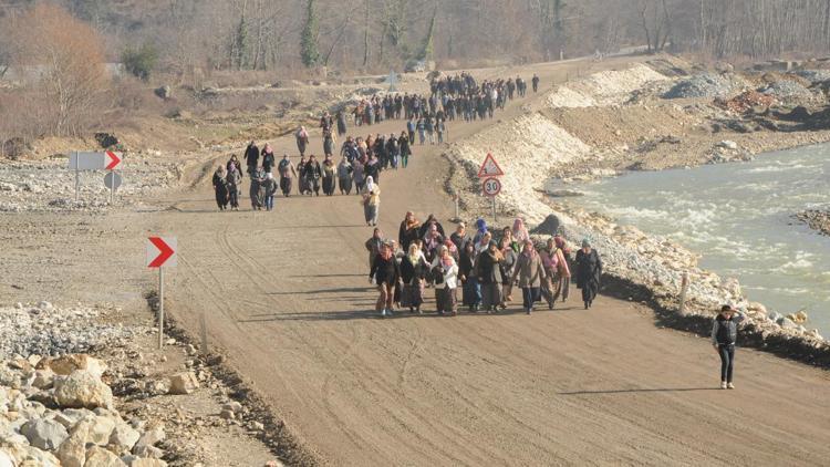 Bartında köy sakinlerinin kamulaştırma eylemi