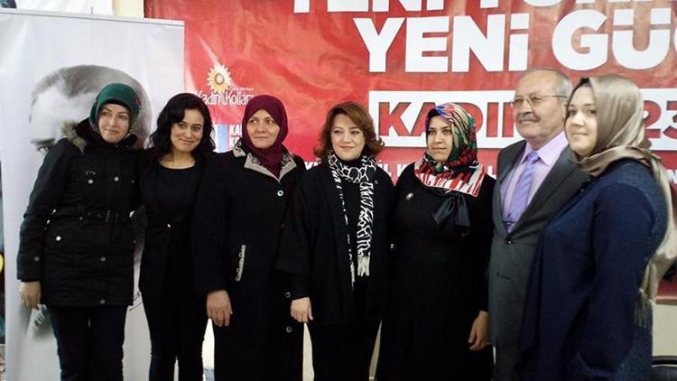 AK Partinin ilçelerdeki kadın kolları kongreleri