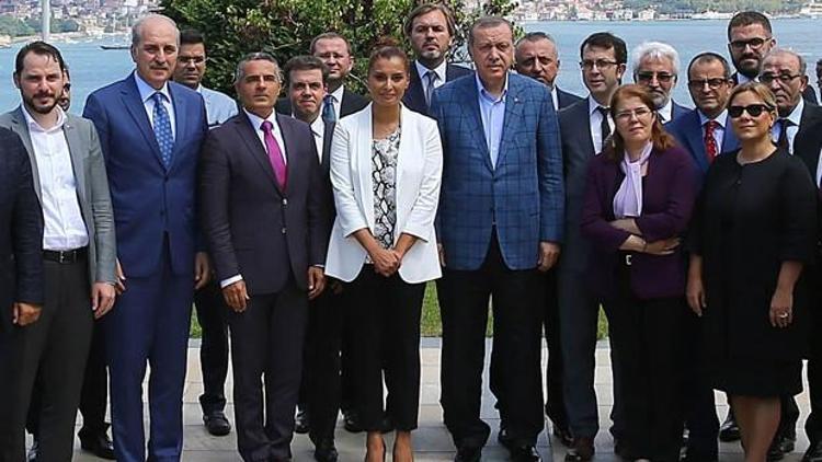 Cumhurbaşkanı Erdoğan: Medyayı takdir boynumun borcu