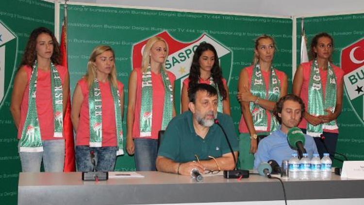 Voleybolda Bursaspor 6 oyuncu ile sözleşme imzaladı