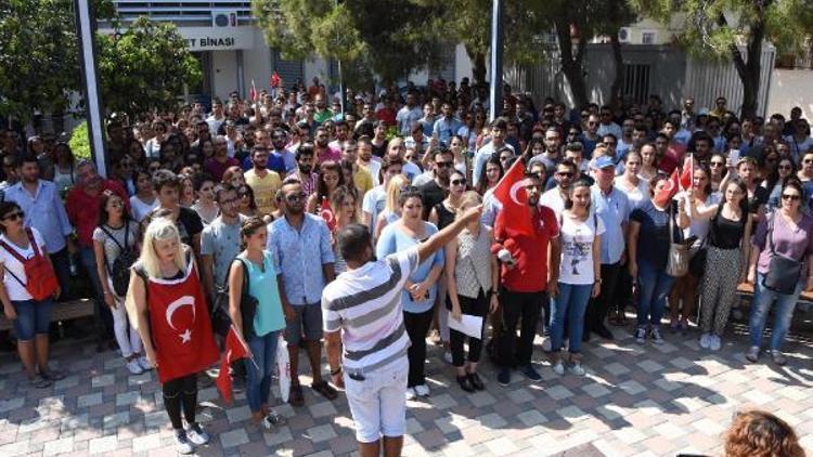 Kapatılan vakıf üniversitelerinin öğrencileri tepkili
