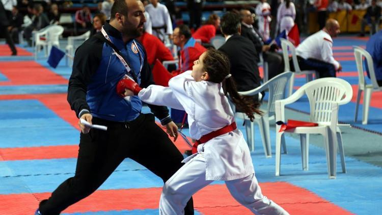 Minikler ve Yıldızlar Türkiye Karate Şampiyonası