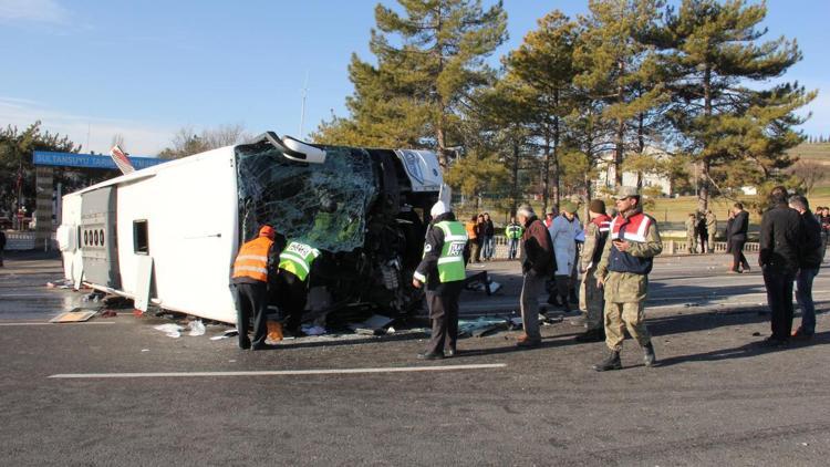 Malatyada trafik kazası: 20 yaralı