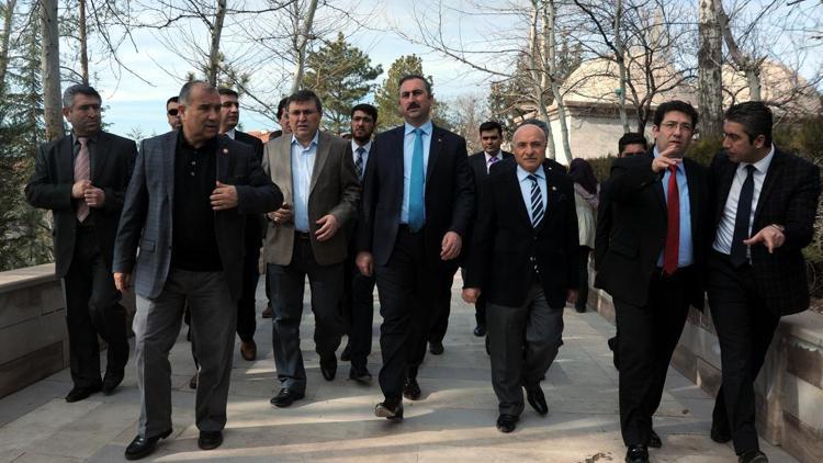 AK Parti Genel Başkan Yardımcısı Gül: