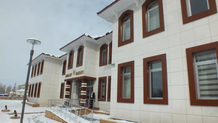 Malazgirt Adliye binası hizmete açıldı