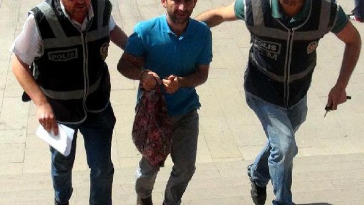 Edirne’de FETÖnün polis memurlarından sorumlu  imamı yakalandı