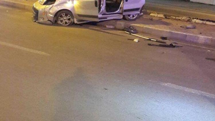 Şanlıurfada trafik kazası: 1 ölü, 4 yaralı